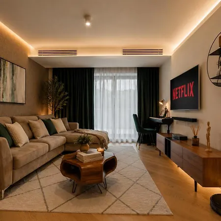 Apartment Designer 1br With Terrace In Cotroceni Bukarest