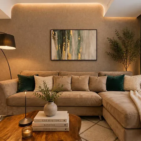 Designer 1br With Terrace In Cotroceni Apartment *