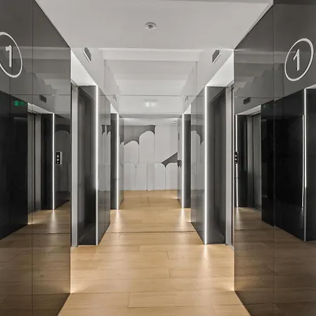 Apartment Designer 1br With Terrace In Cotroceni Bukarest